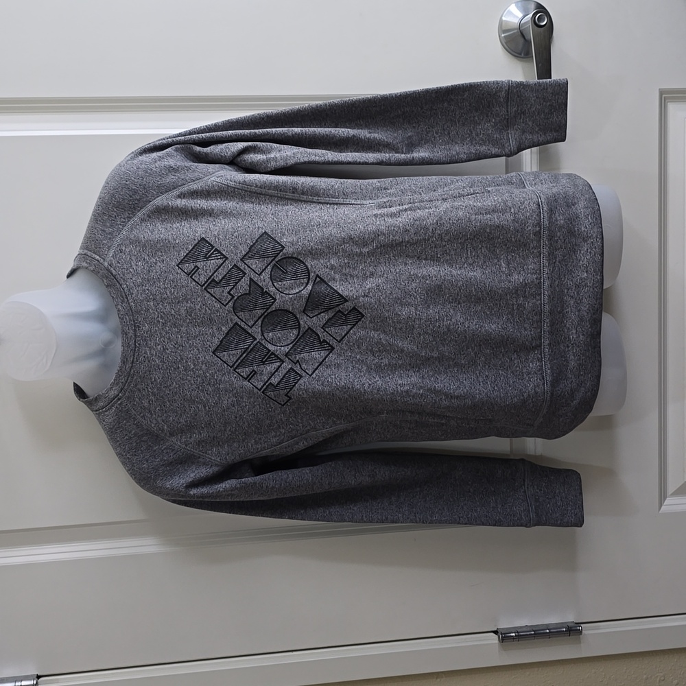 The North Face Gray Sweatshirt ‎ Size S/P NWOT